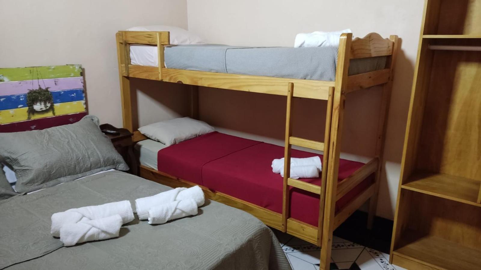 Apart Clemencia Apartment Puerto Iguazu Room photo