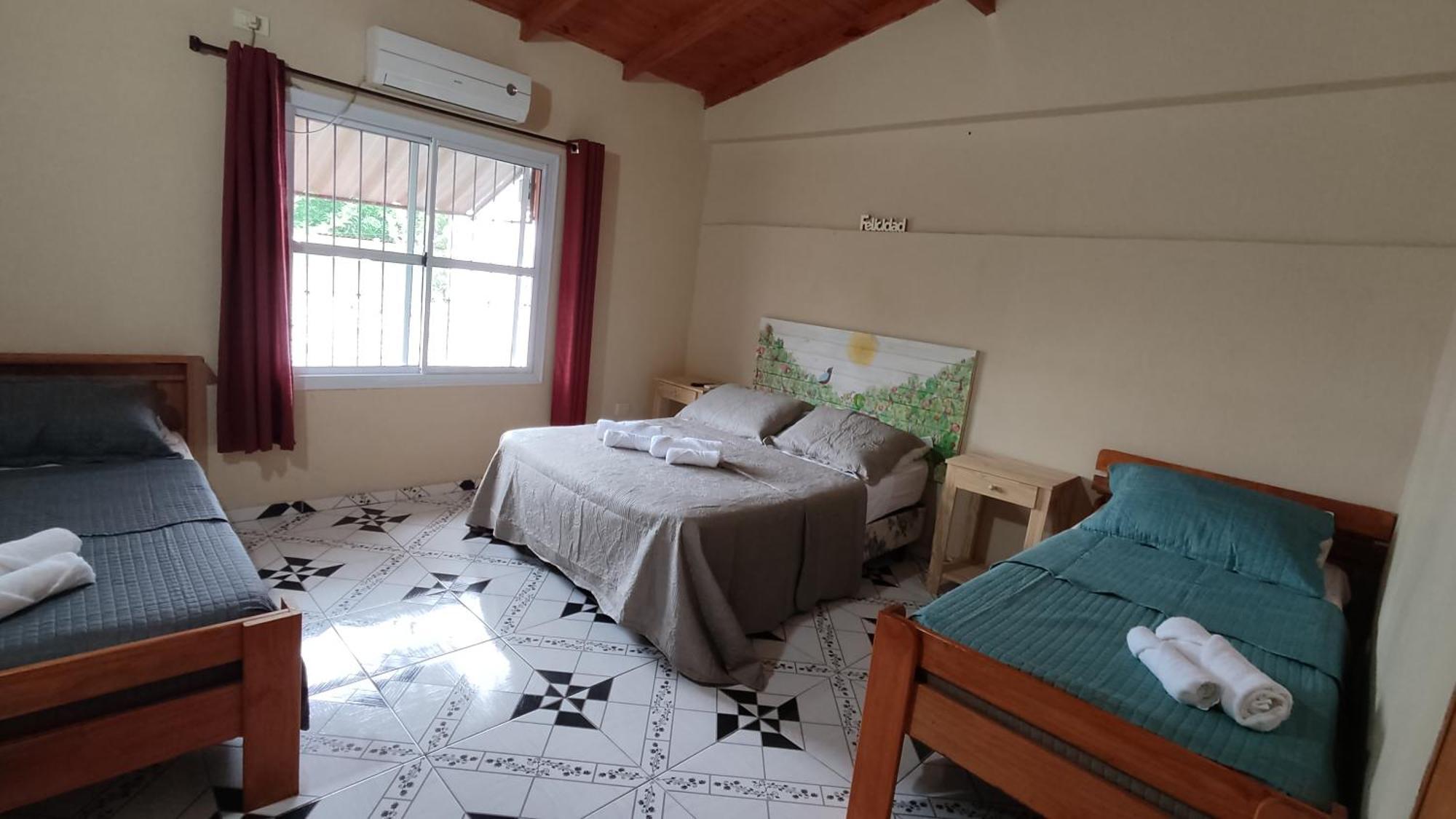 Apart Clemencia Apartment Puerto Iguazu Exterior photo